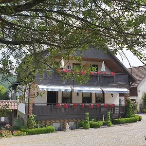 Wolf Hotel